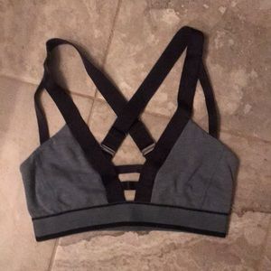 lulu lemon sports bra